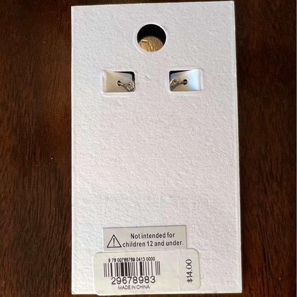 NWT Express Modern Essentials Silver Tone Hoop Earrings - Picture 3 of 6